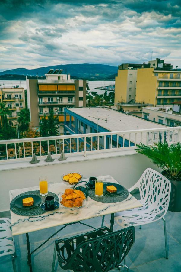 Sea View Luxury Apartment Volos Bagian luar foto