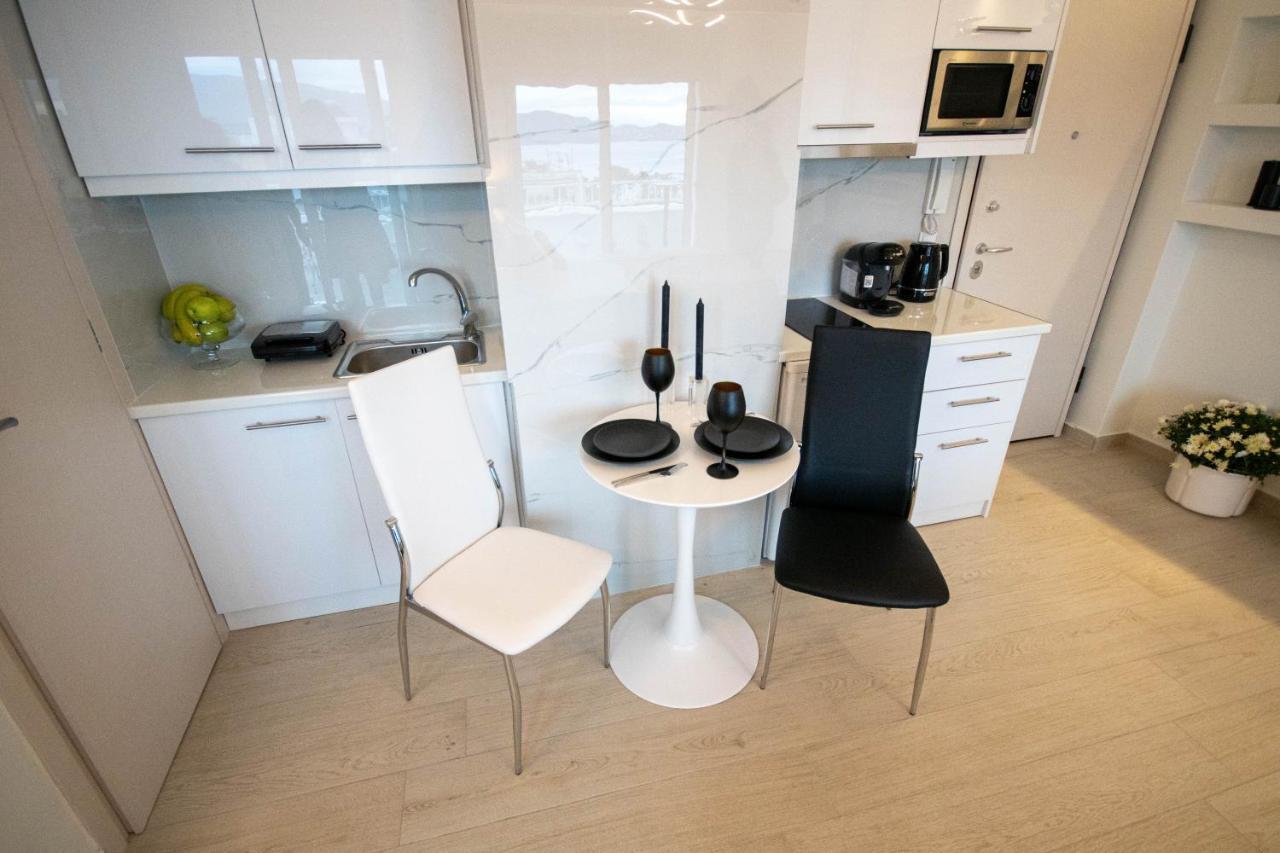 Sea View Luxury Apartment Volos Bagian luar foto